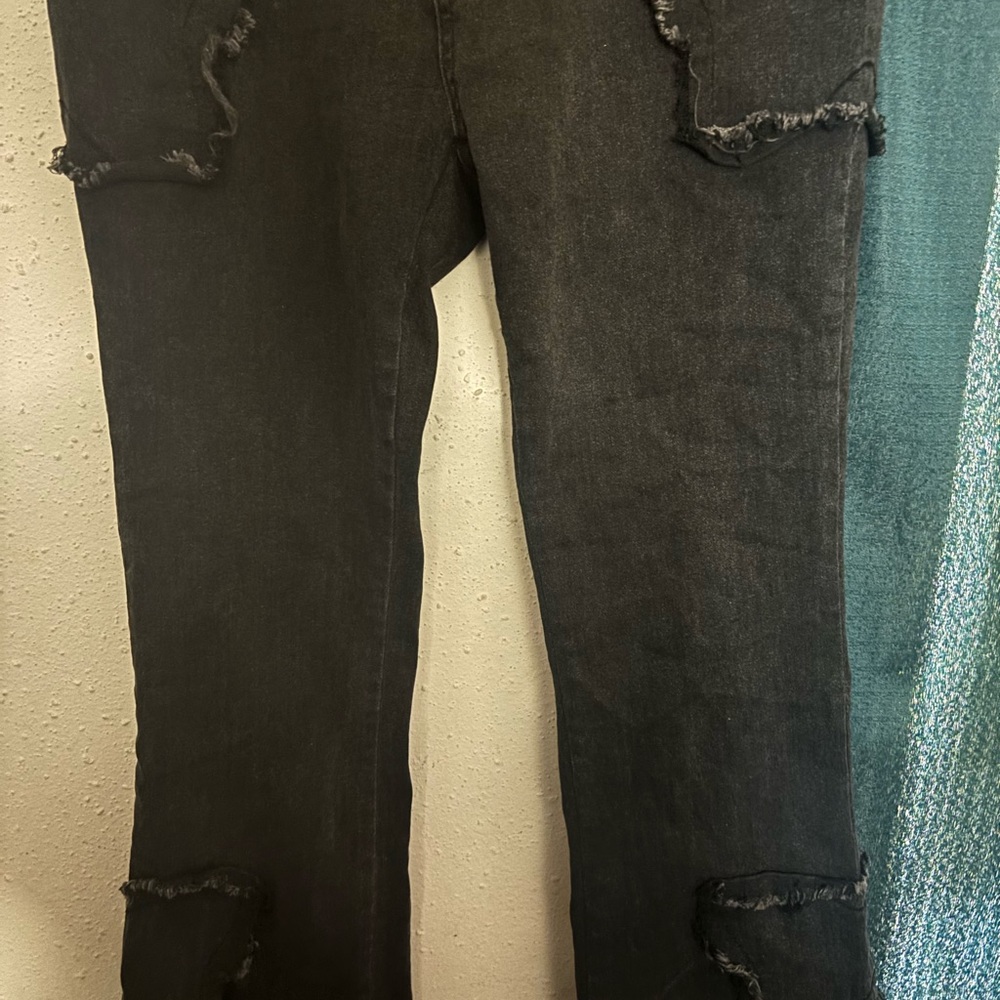 Women's Black Distressed Jeans